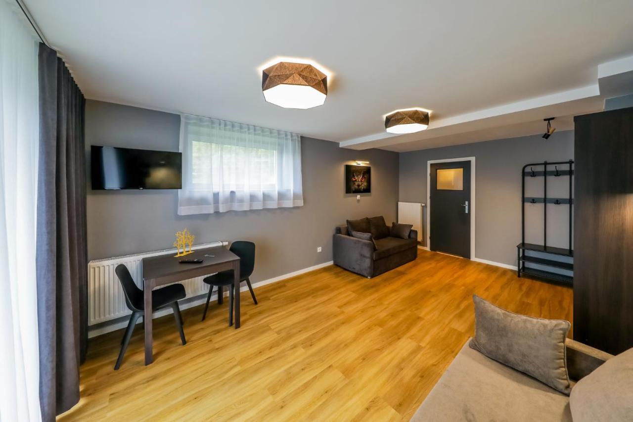 Apartment Trzy Male Drzewka